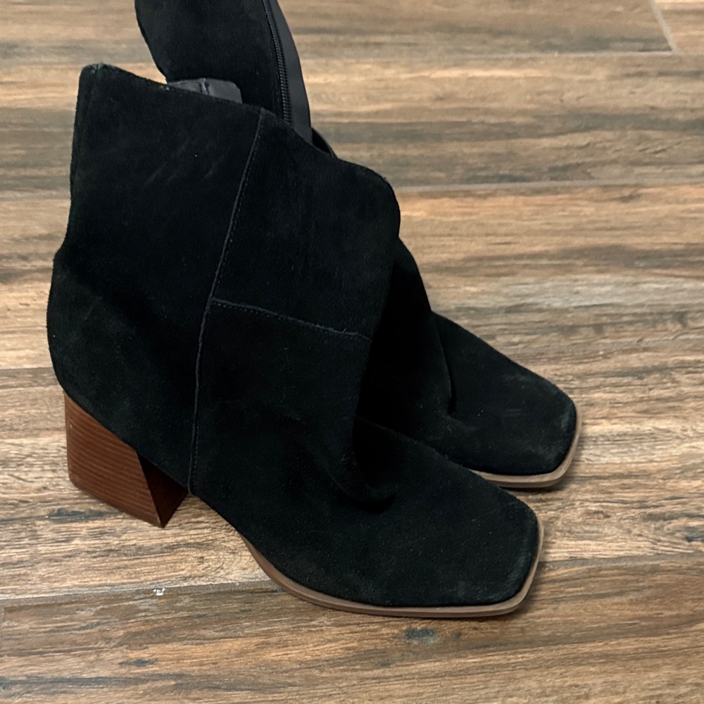 Black Suede Women's Ankle Boots